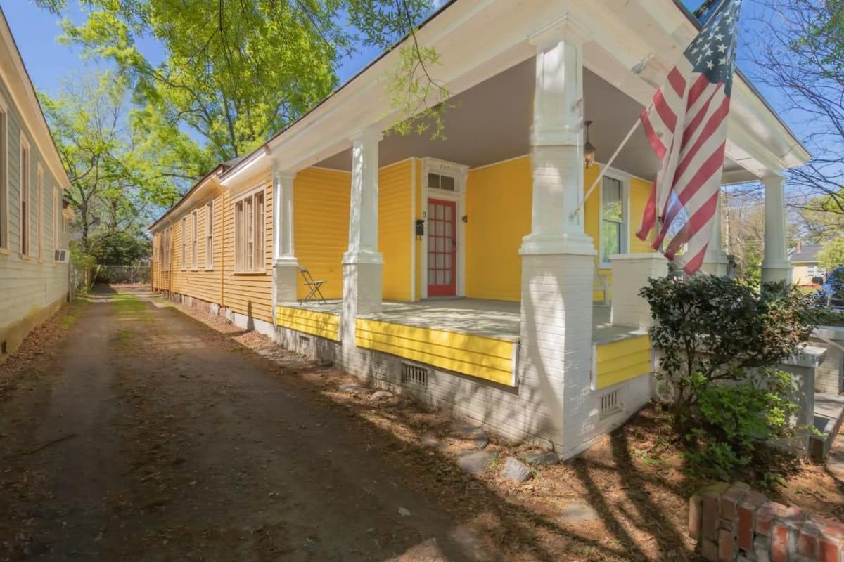The Sunny Southern Manse Back Walk Downtown 哥伦布 外观 照片